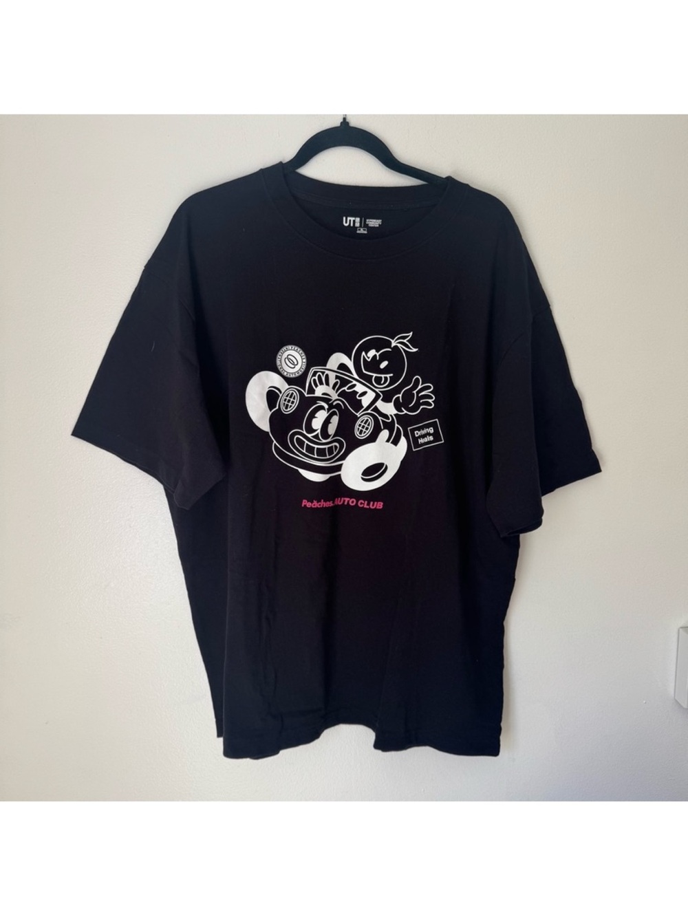 Uniqlo UT Hypebeast Peaches Auto Club Graphic Tee Shirt Black XL Limited Ed